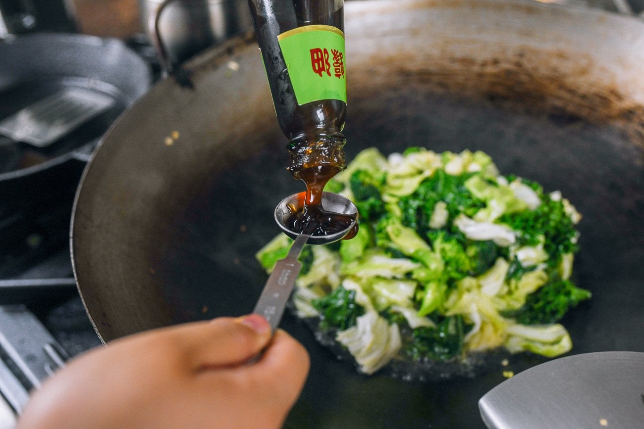 adding vegetarian oyster sauce to panda express super greens