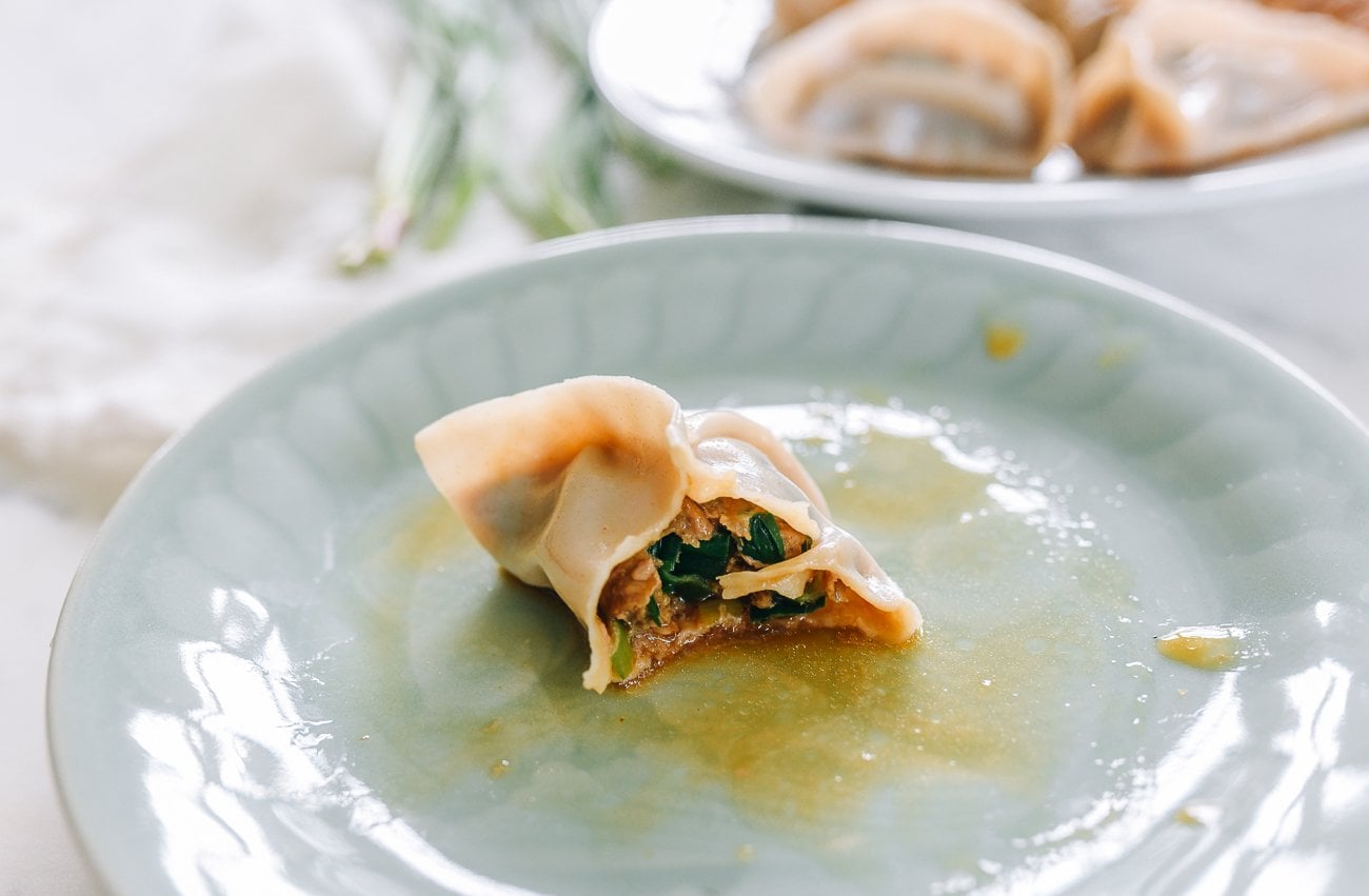 pork chive dumpling filling cross-section