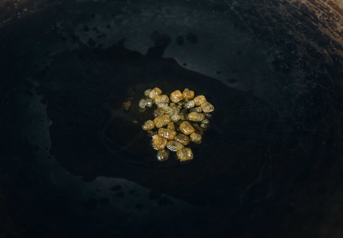 rock sugar in wok