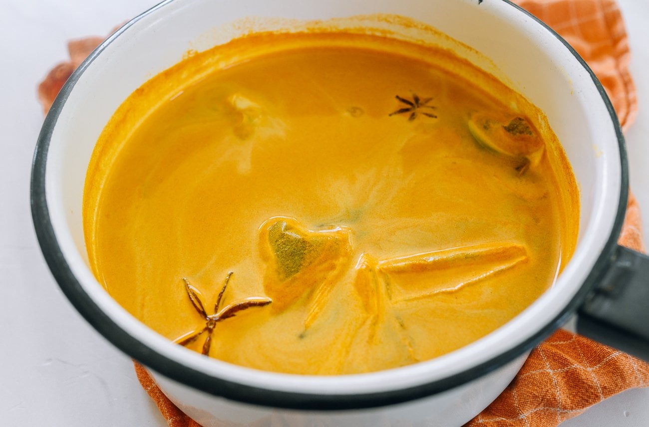 Natural Thai iced tea brewing in pot