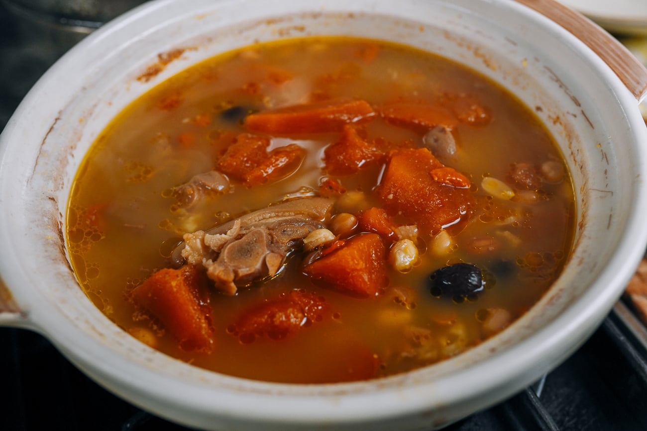 pork trotter papaya soup