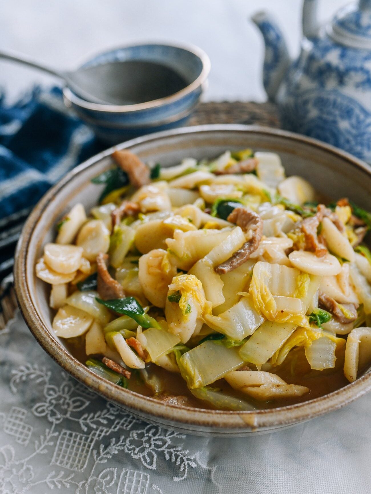 Napa cabbage rice cake stir-fry