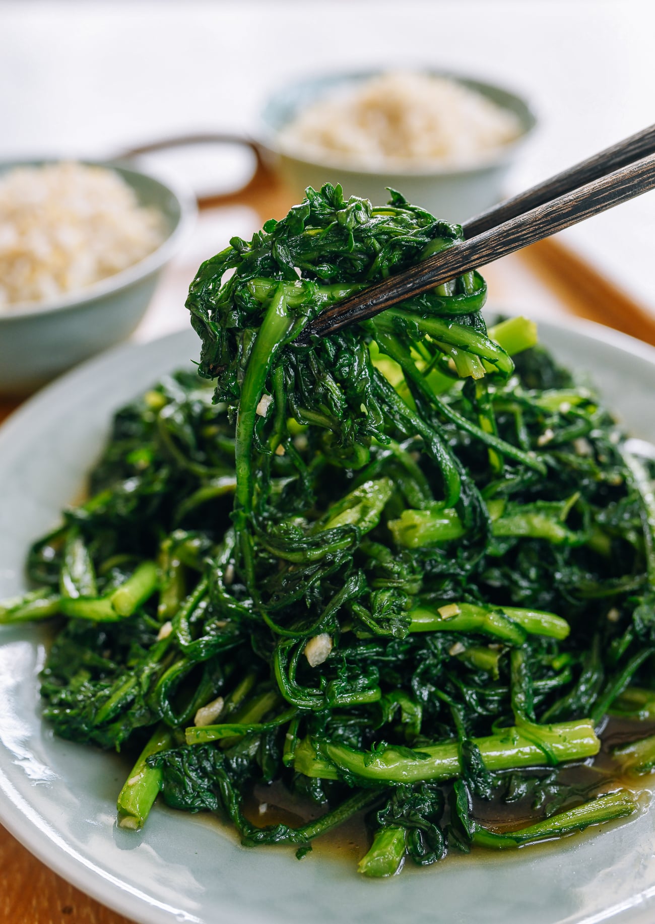 stir-fried tong ho, or edible chrysanthemum