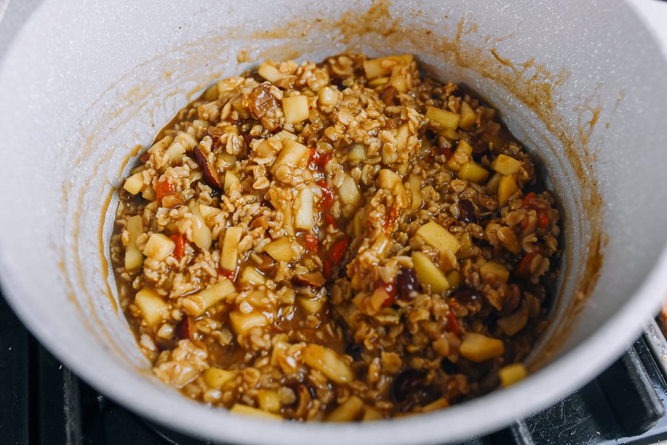 apple cinnamon oatmeal