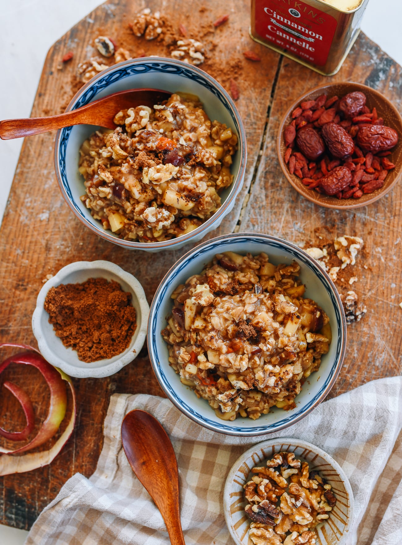 Apple Cinnamon Oatmeal