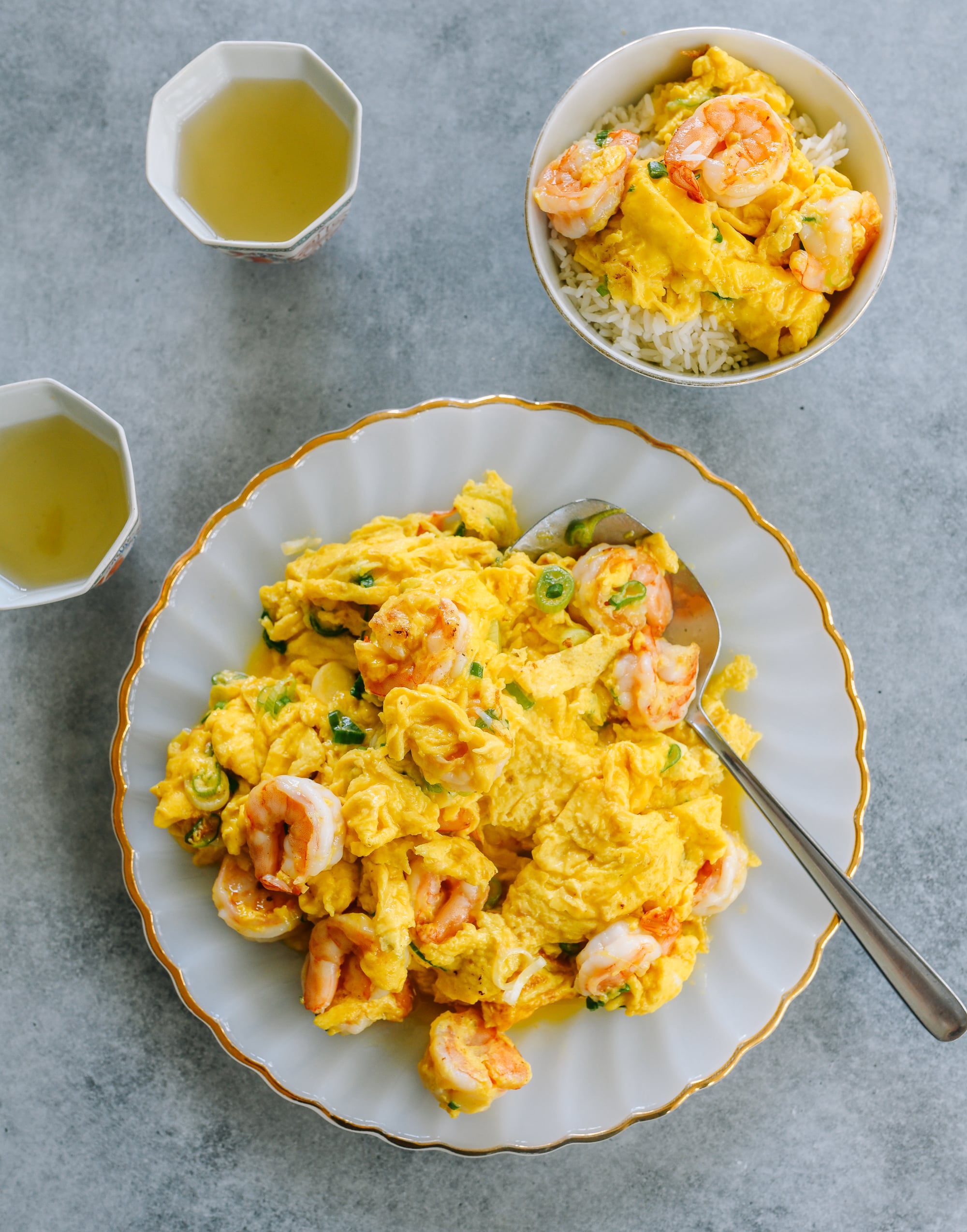 Cantonese Shrimp and Eggs (滑蛋蝦仁)