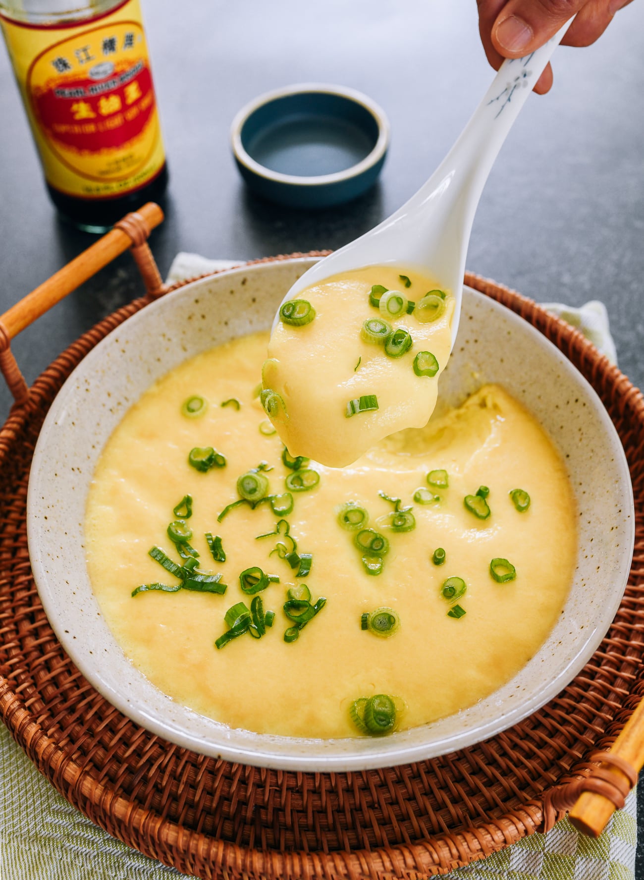 Steamed Eggs (蒸蛋)