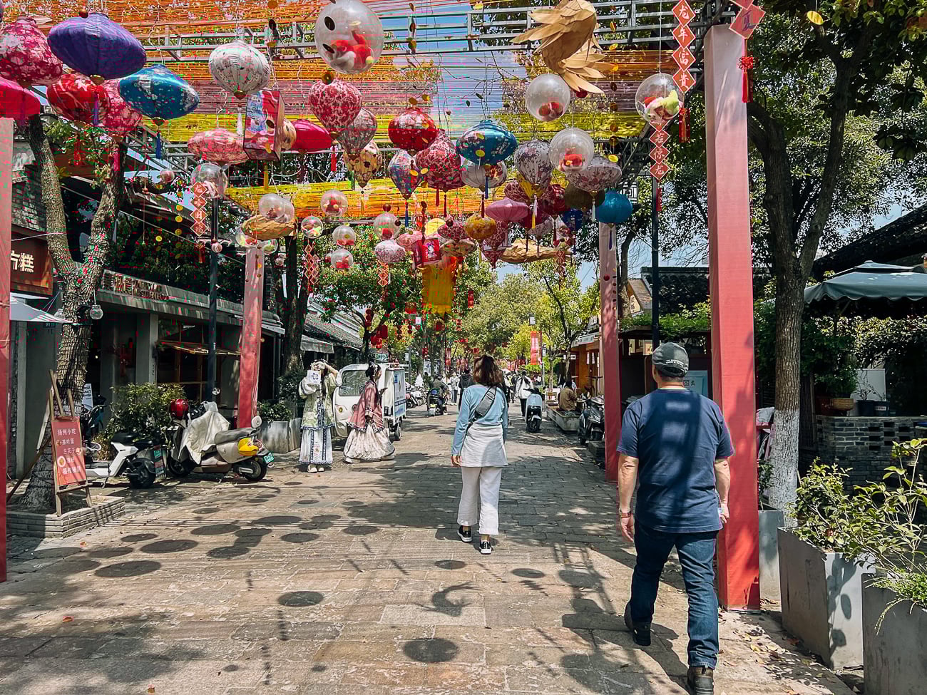 A pedestrian street in Yangzhou China