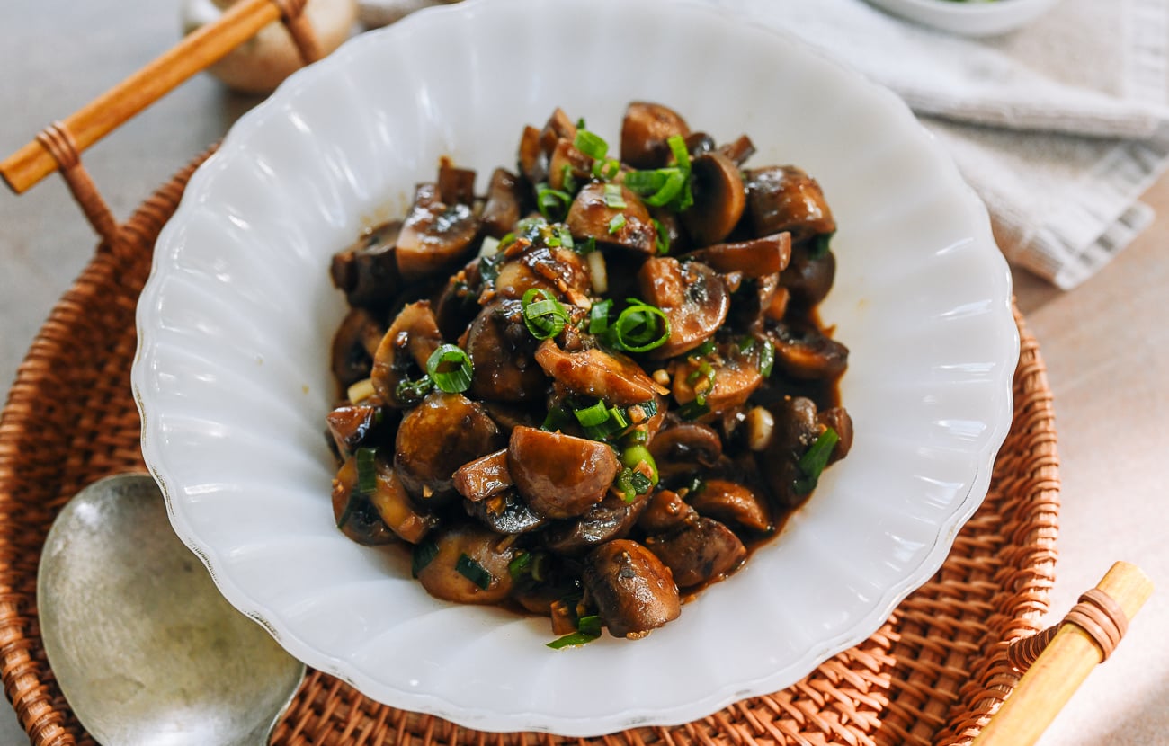 Chinese-style braised mushrooms