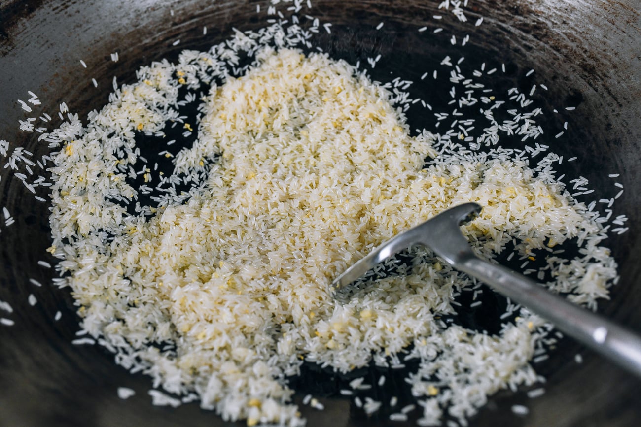 toasting rice in chicken fat