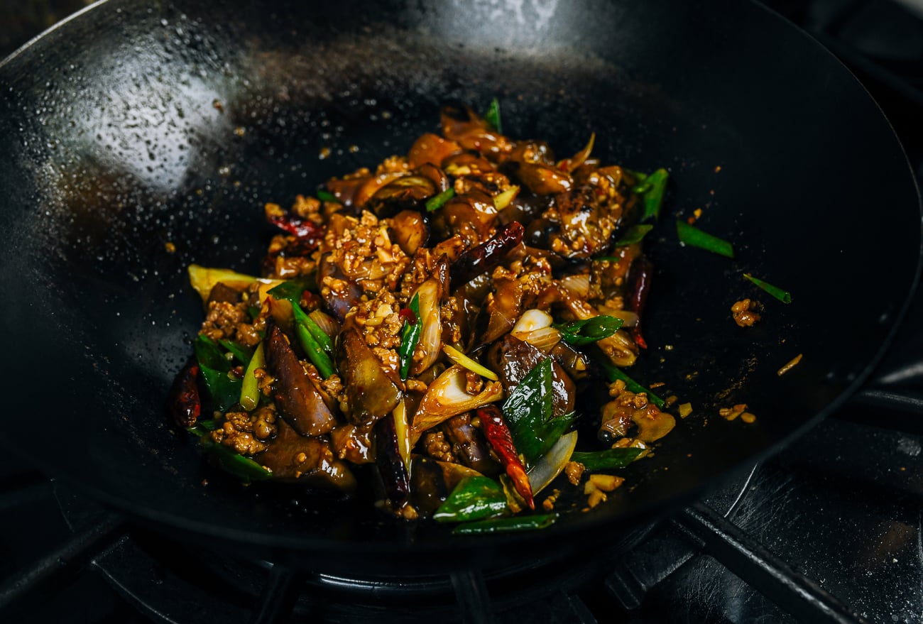 fish fragrant eggplant in wok