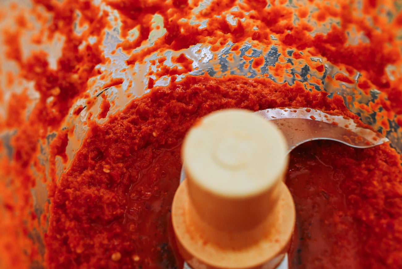 chili sauce for hainan chicken rice in food processor