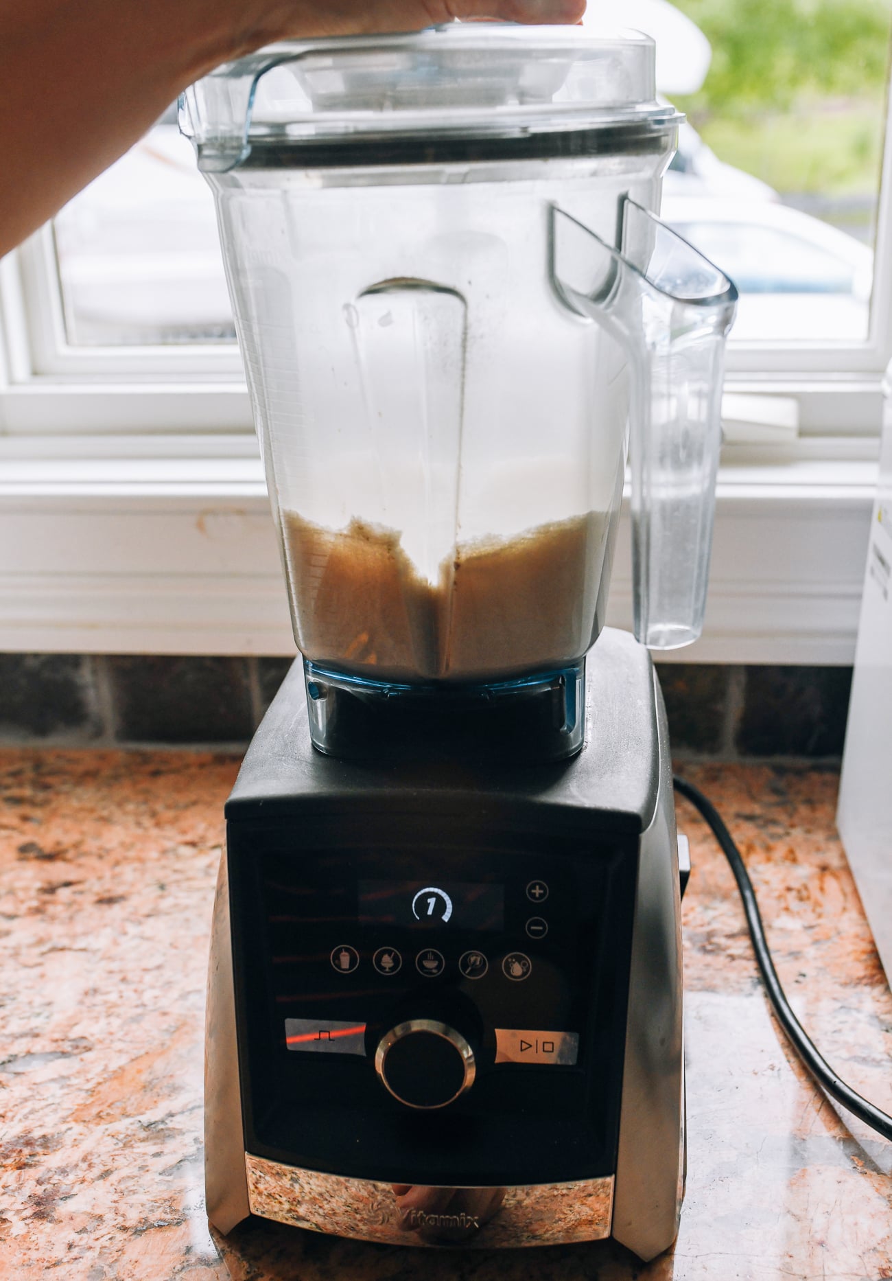 grinding white rice in a vitamix blender
