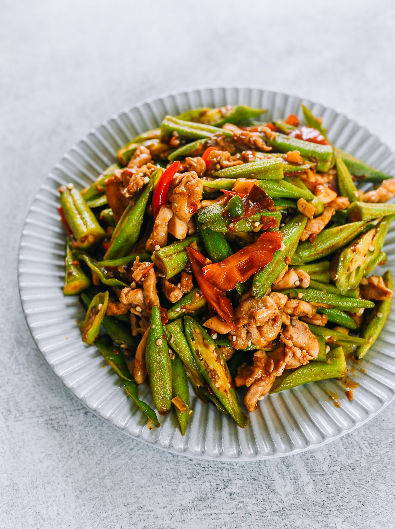 Spicy Okra Stir-fry with Chicken