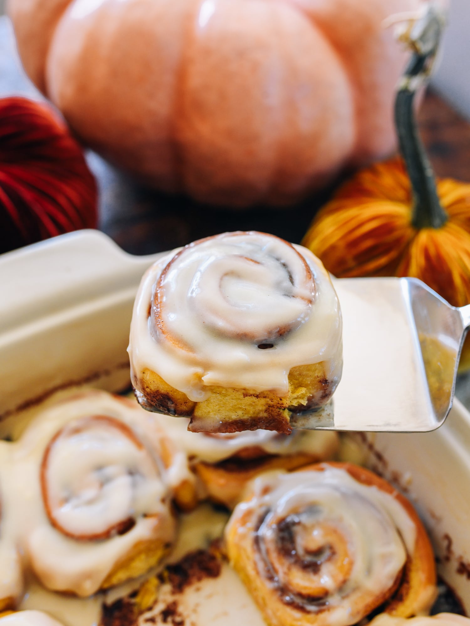 pumpkin cinnamon roll