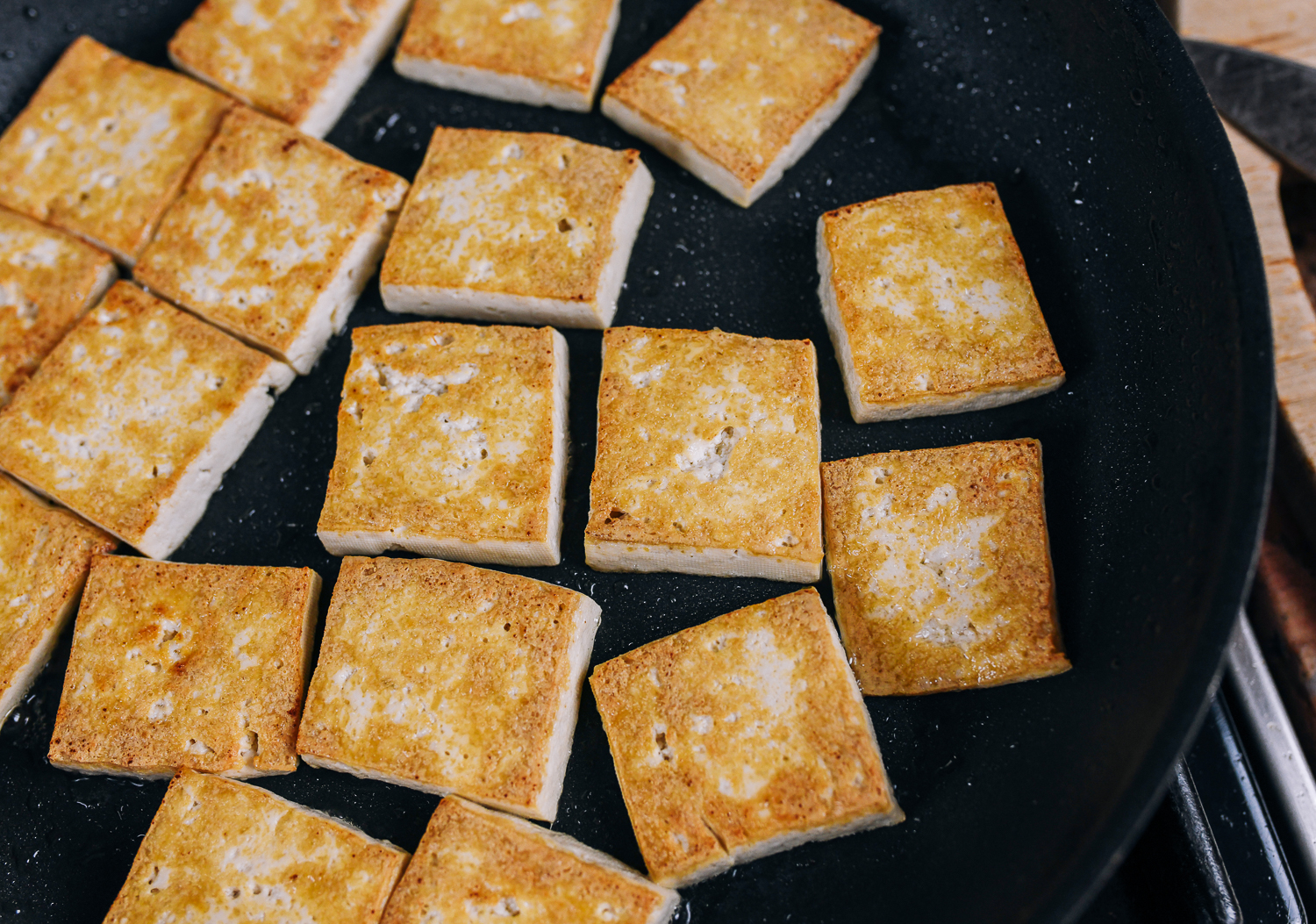 pan-frying tofu