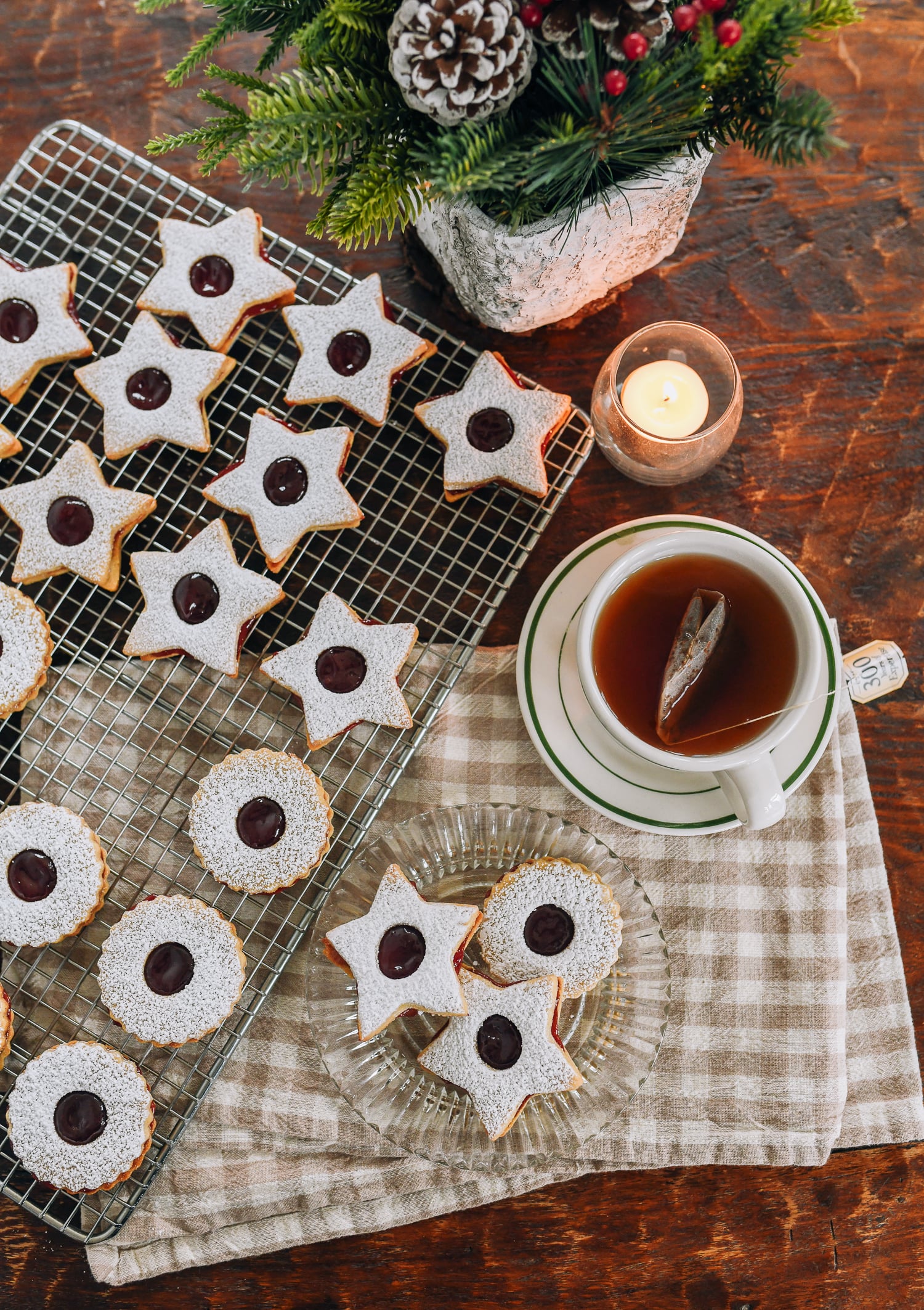 linzer cookies