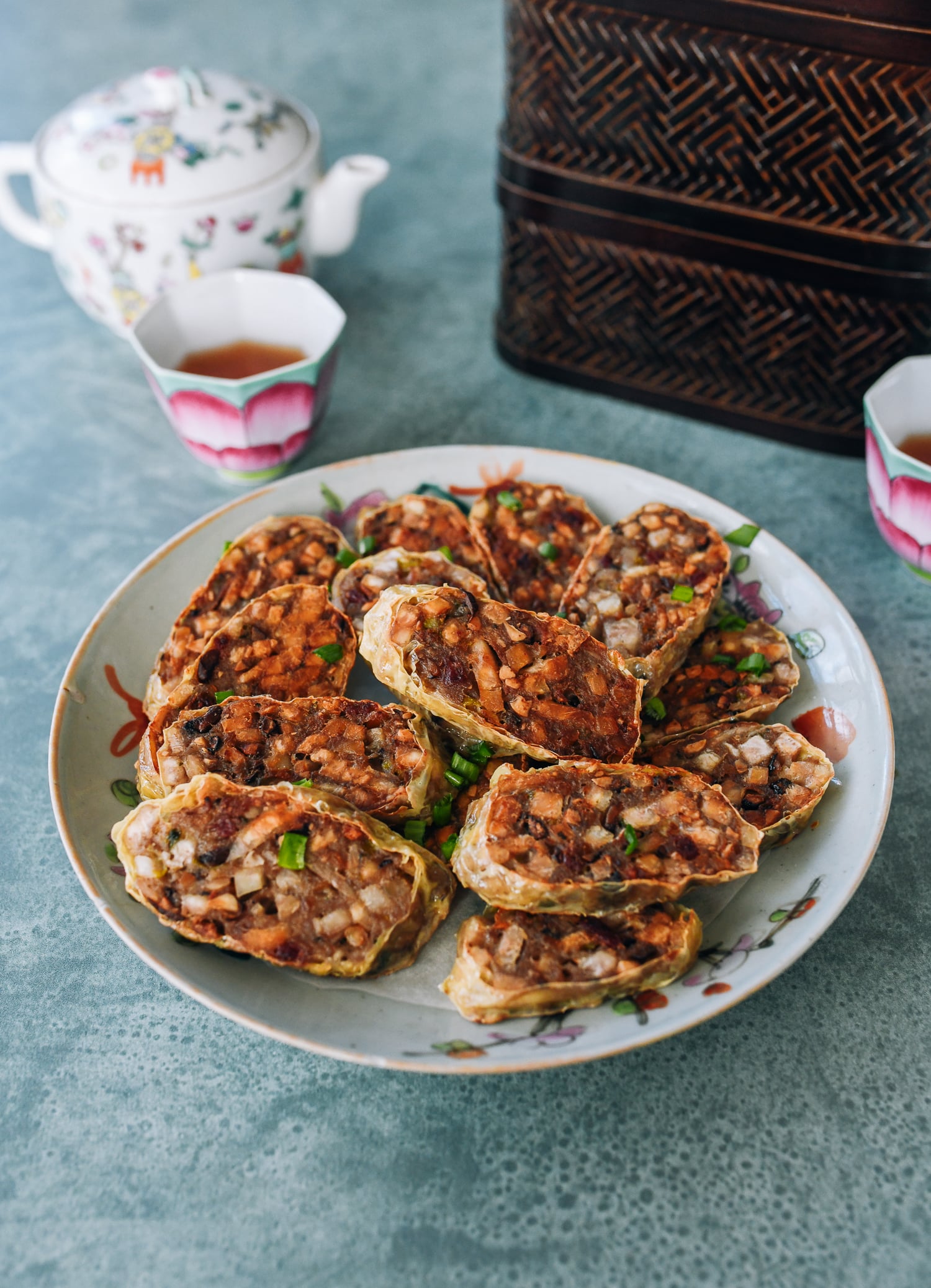 Hakka Chinese Taro Roll