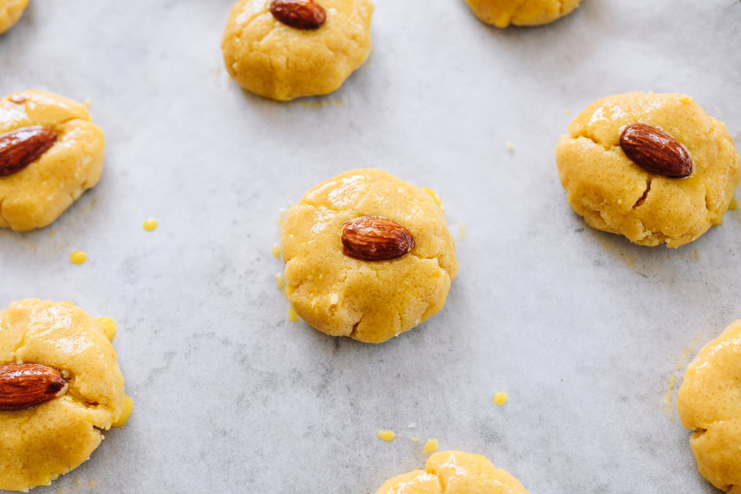 almond cookies before baking