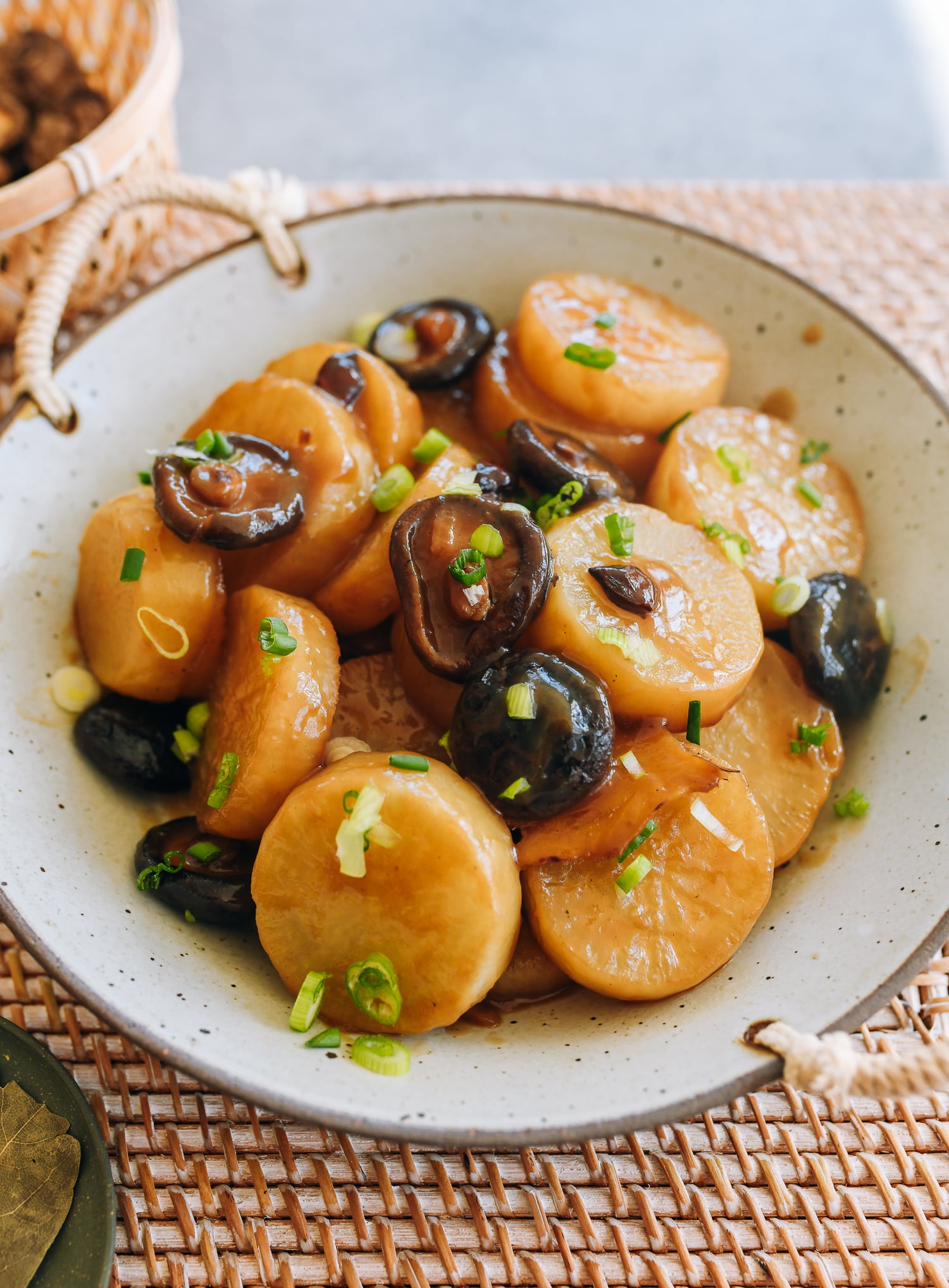 Braised Daikon with Shiitake Mushrooms