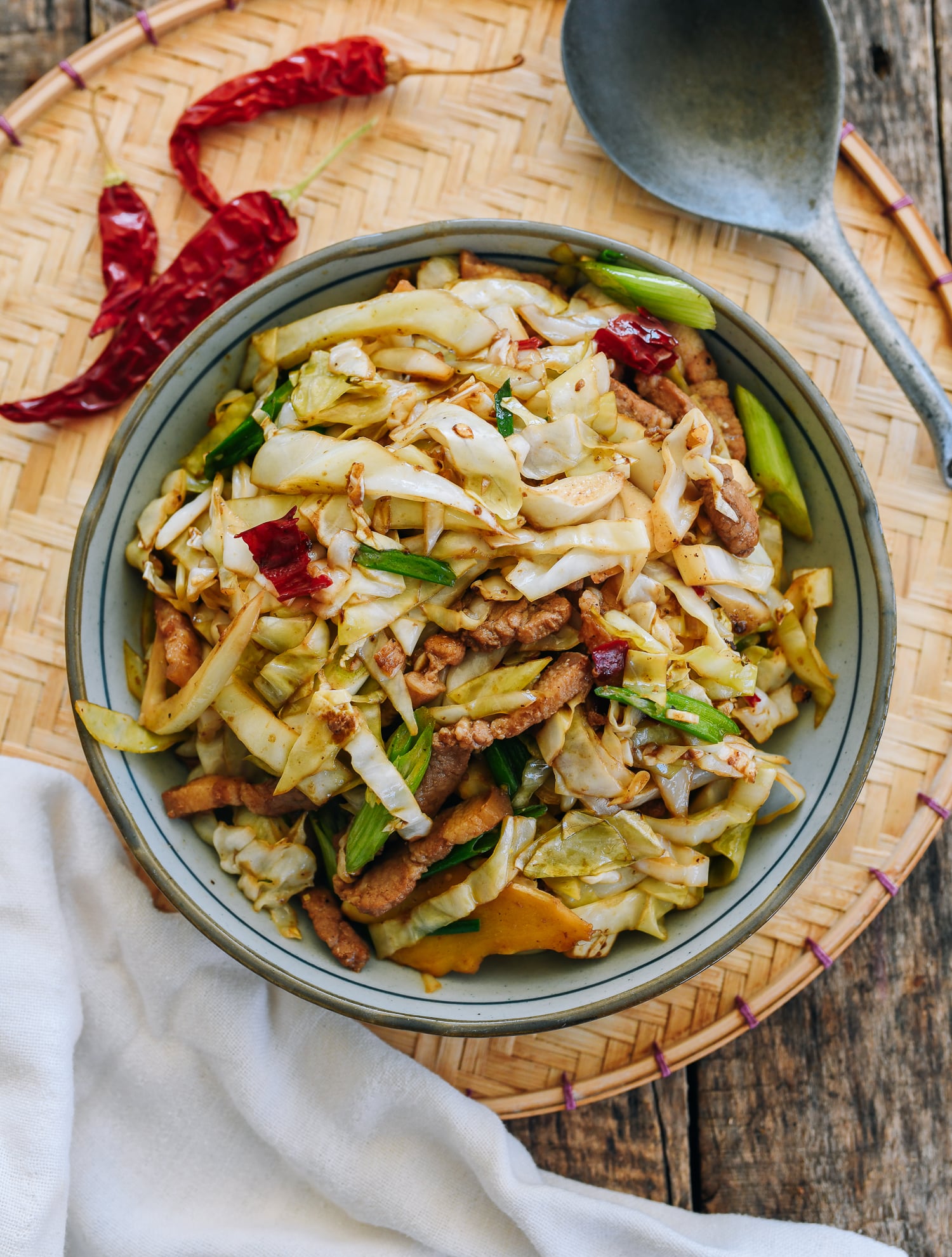 pickled cabbage stir-fry with pork