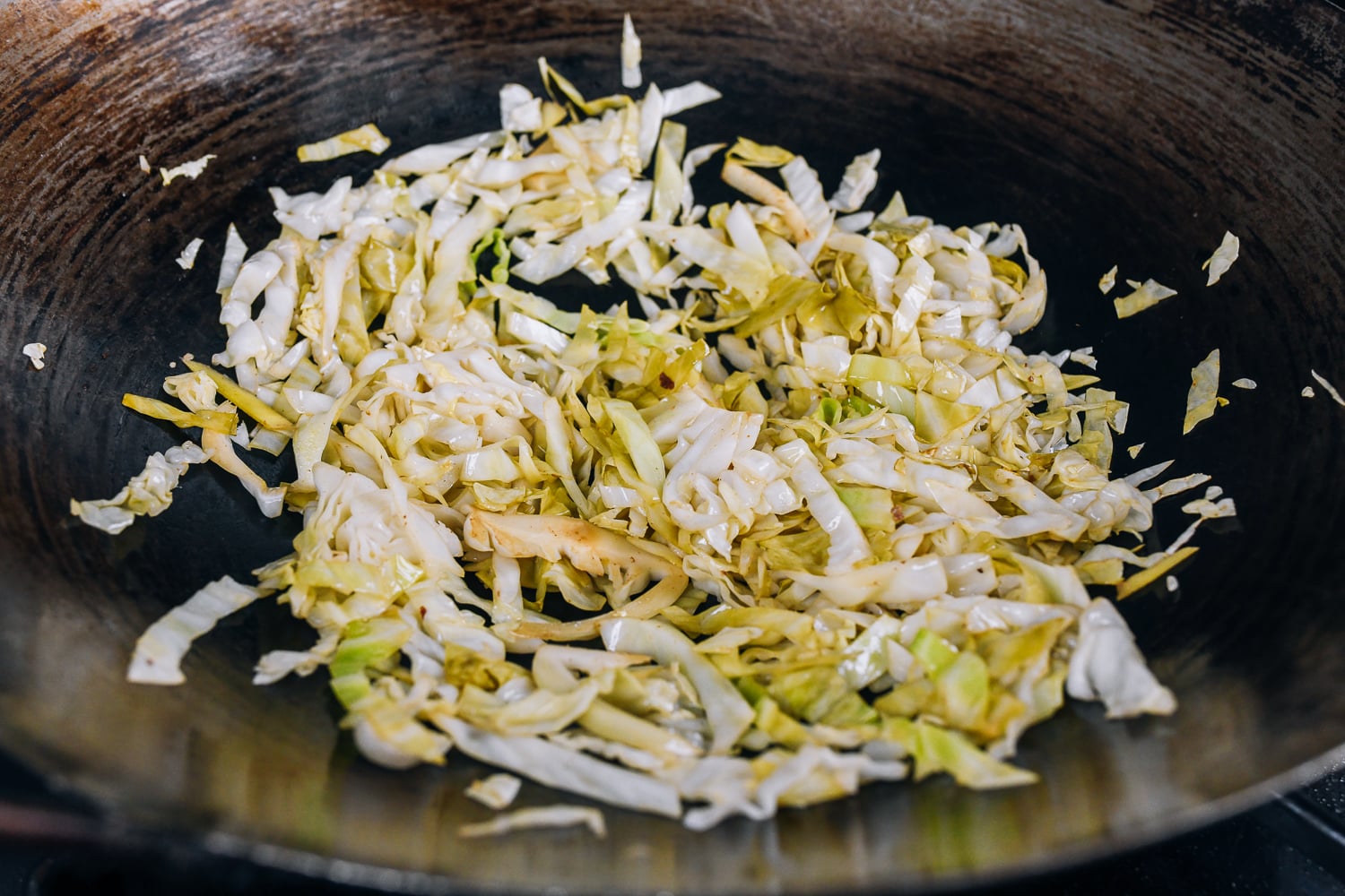 stir-fried pickled cabbage