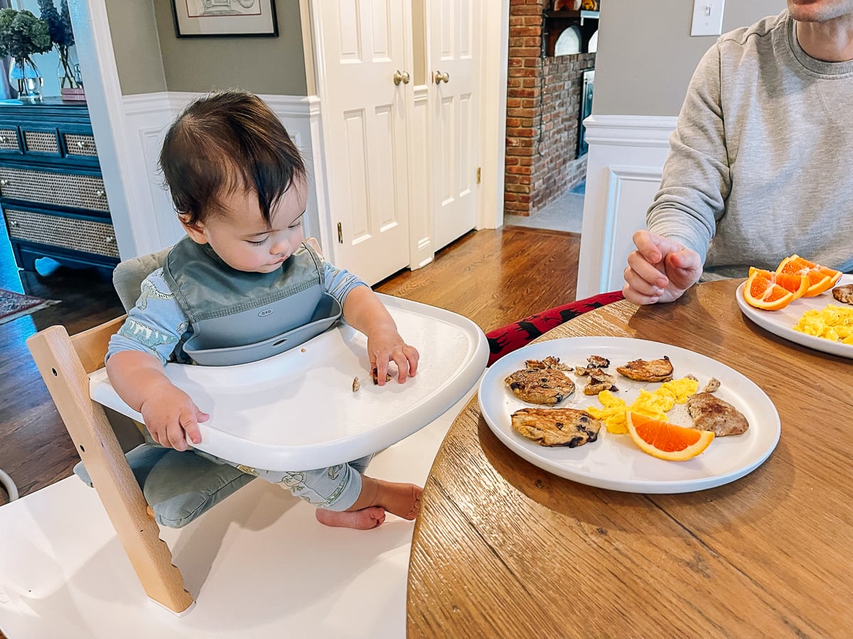 Eating direclty off of tray