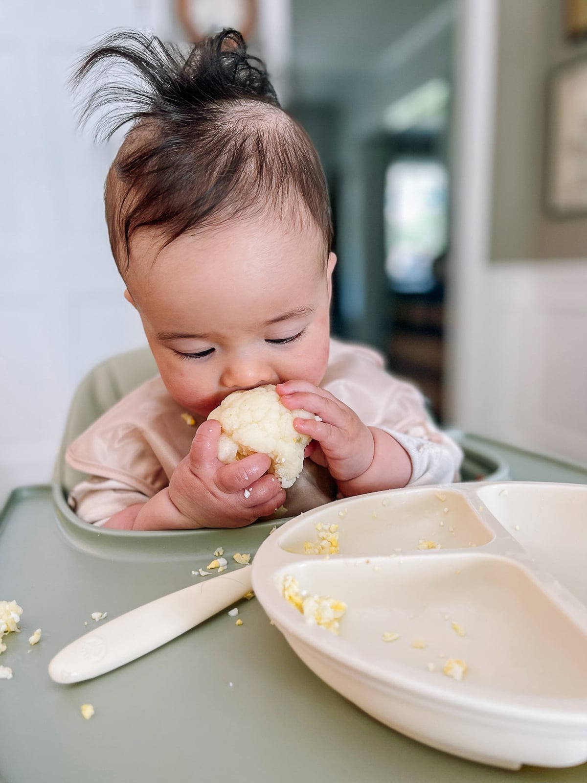 How I Started Solids with My Baby: A Food Blogger’s Perspective