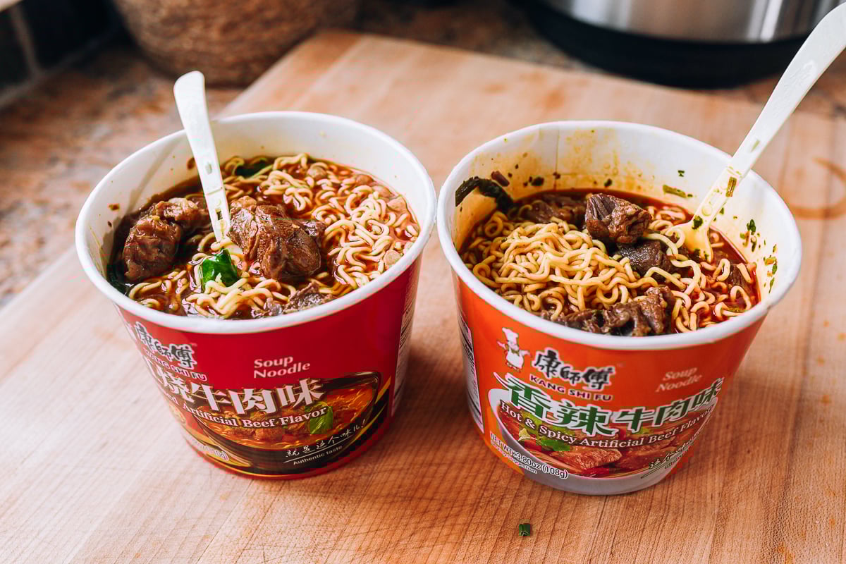 instant noodle cups with real braised beef