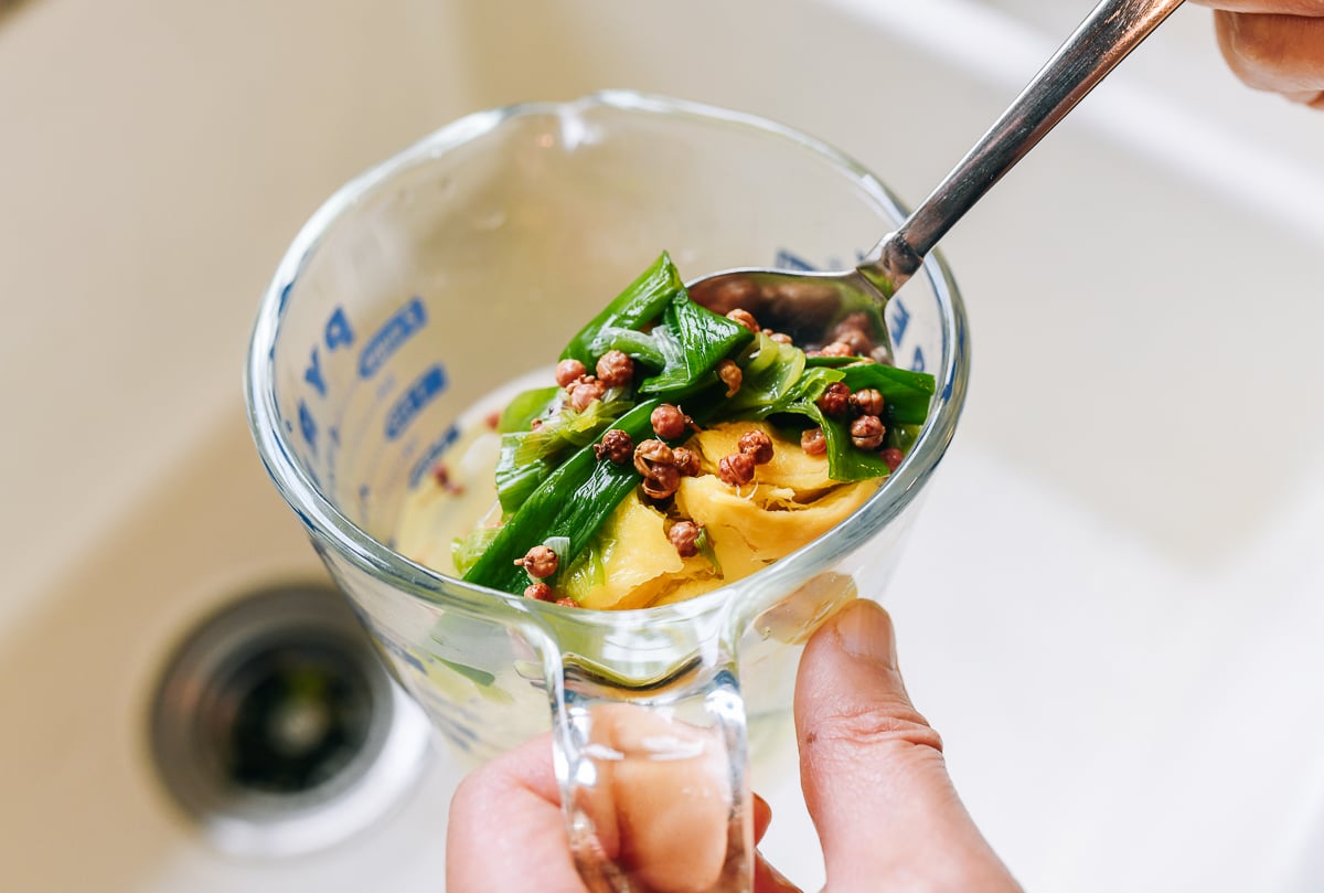 removing solids from infused water