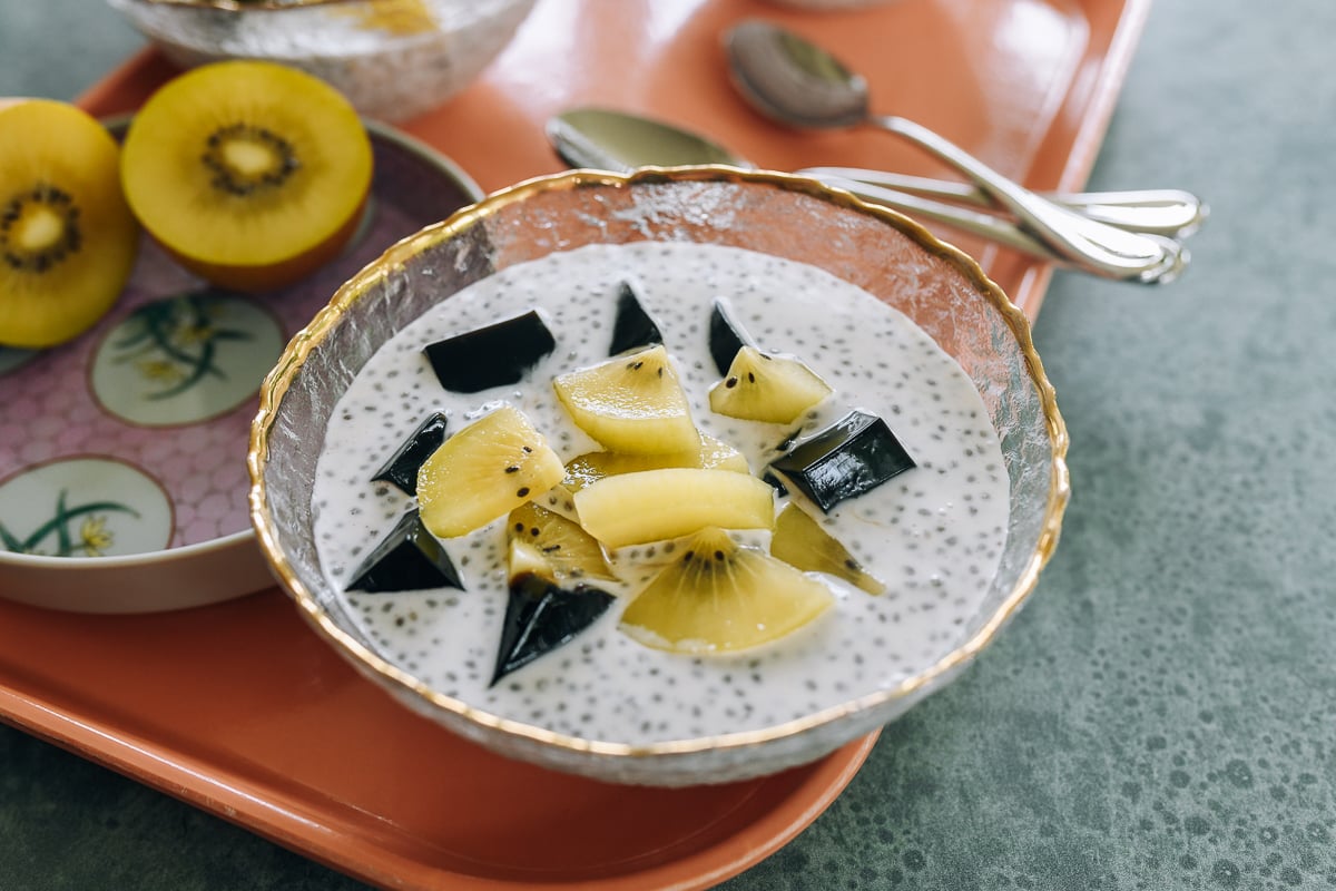 coconut chia pudding with grass jelly