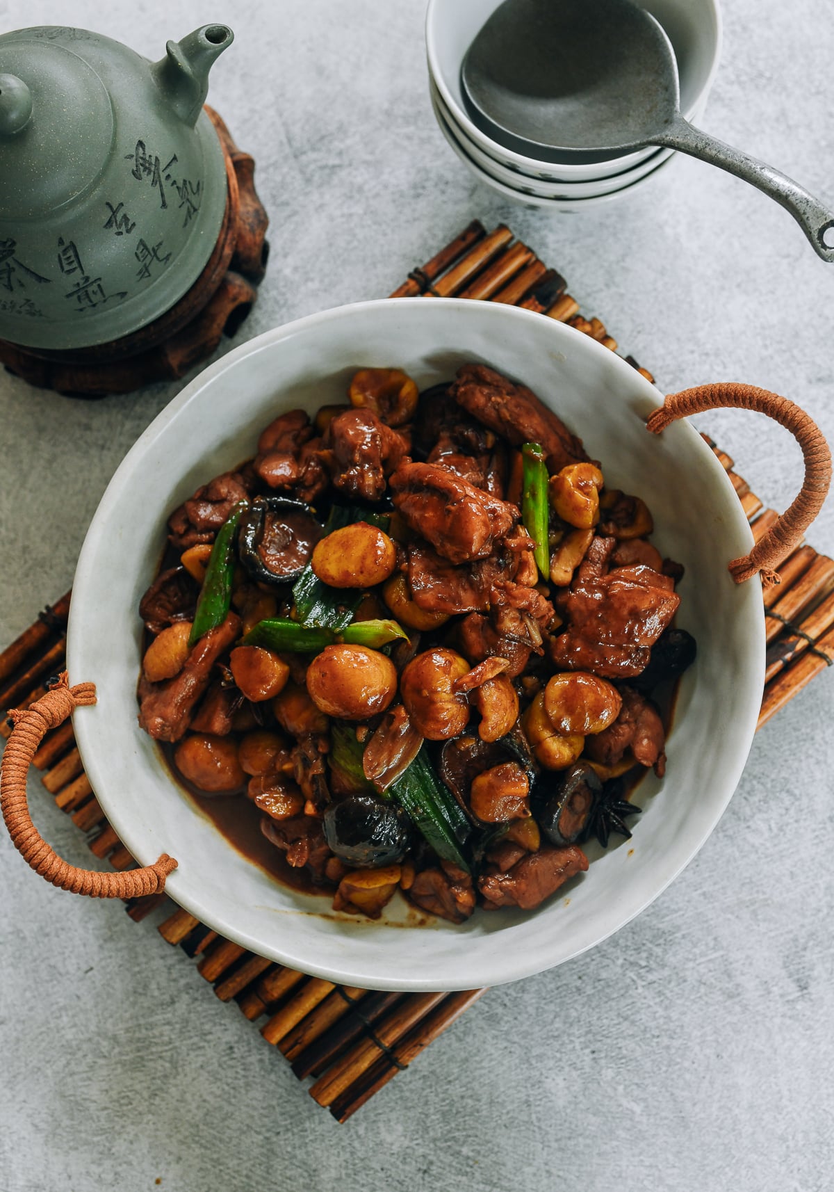 Braised Chicken with Chestnuts – 栗子焖鸡