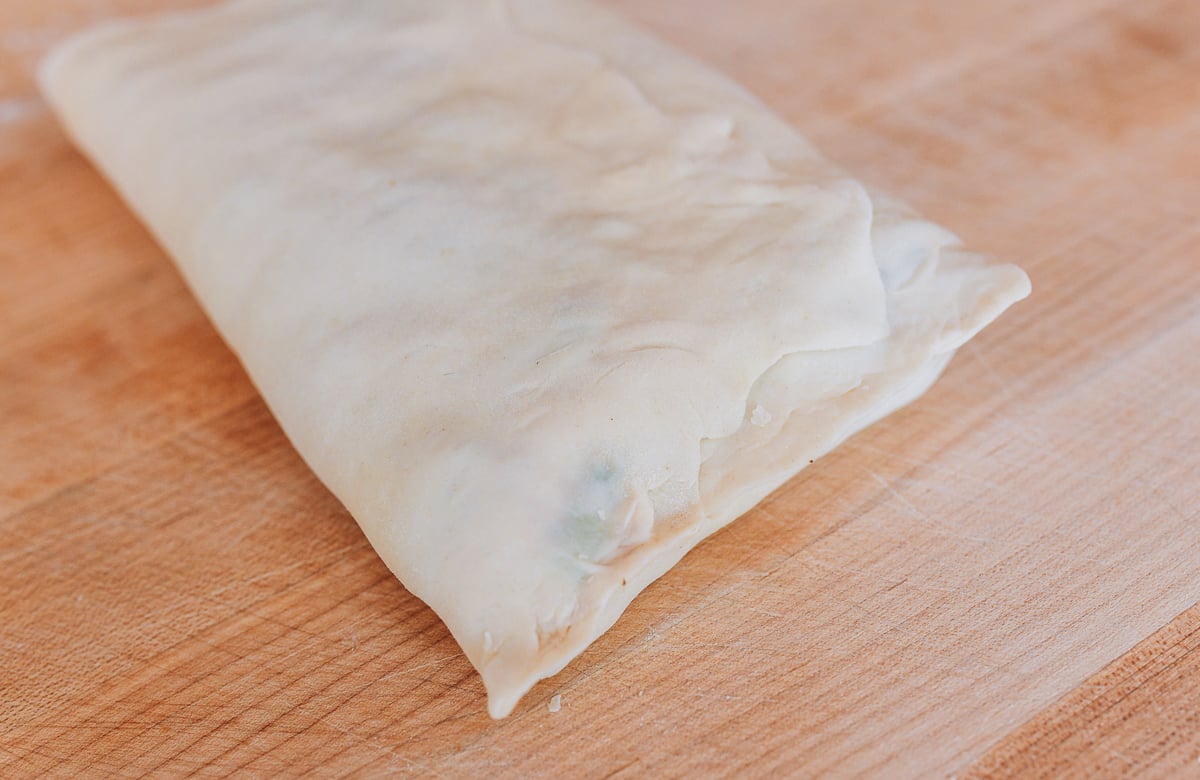 sealed meat pie dough