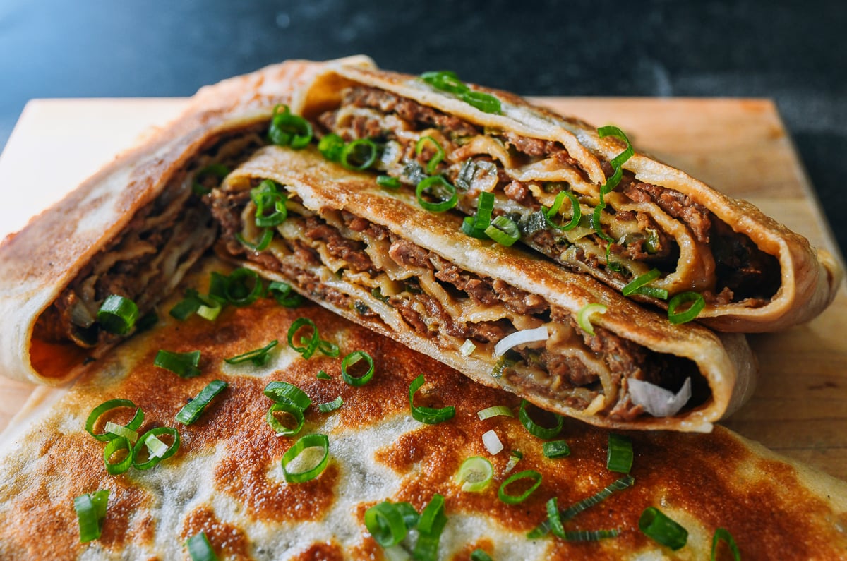 Chinese meat pie cross-section