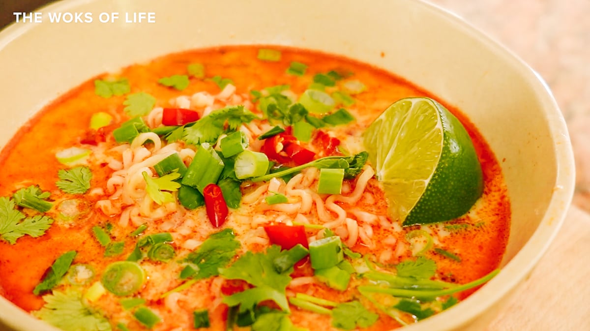 laksa instant noodles