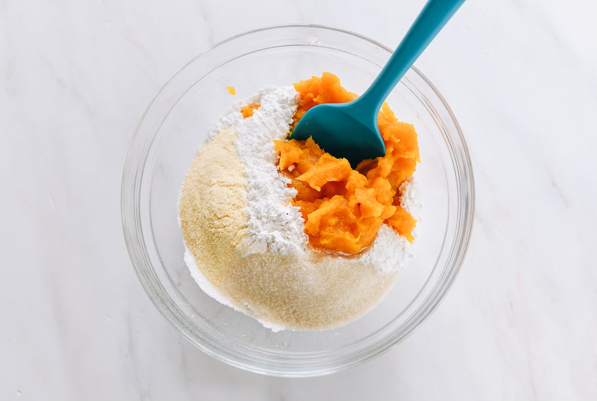 ingredients in bowl for chinese pumpkin cake