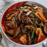 Beef with Bamboo Shoots and Mushrooms Stir-fry