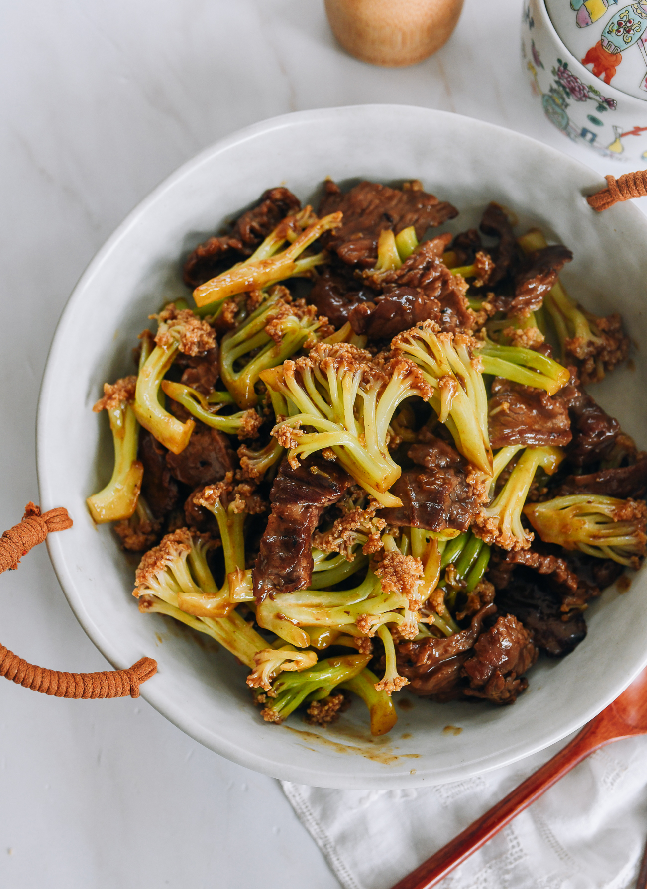 Cauliflower stir-fry with beef