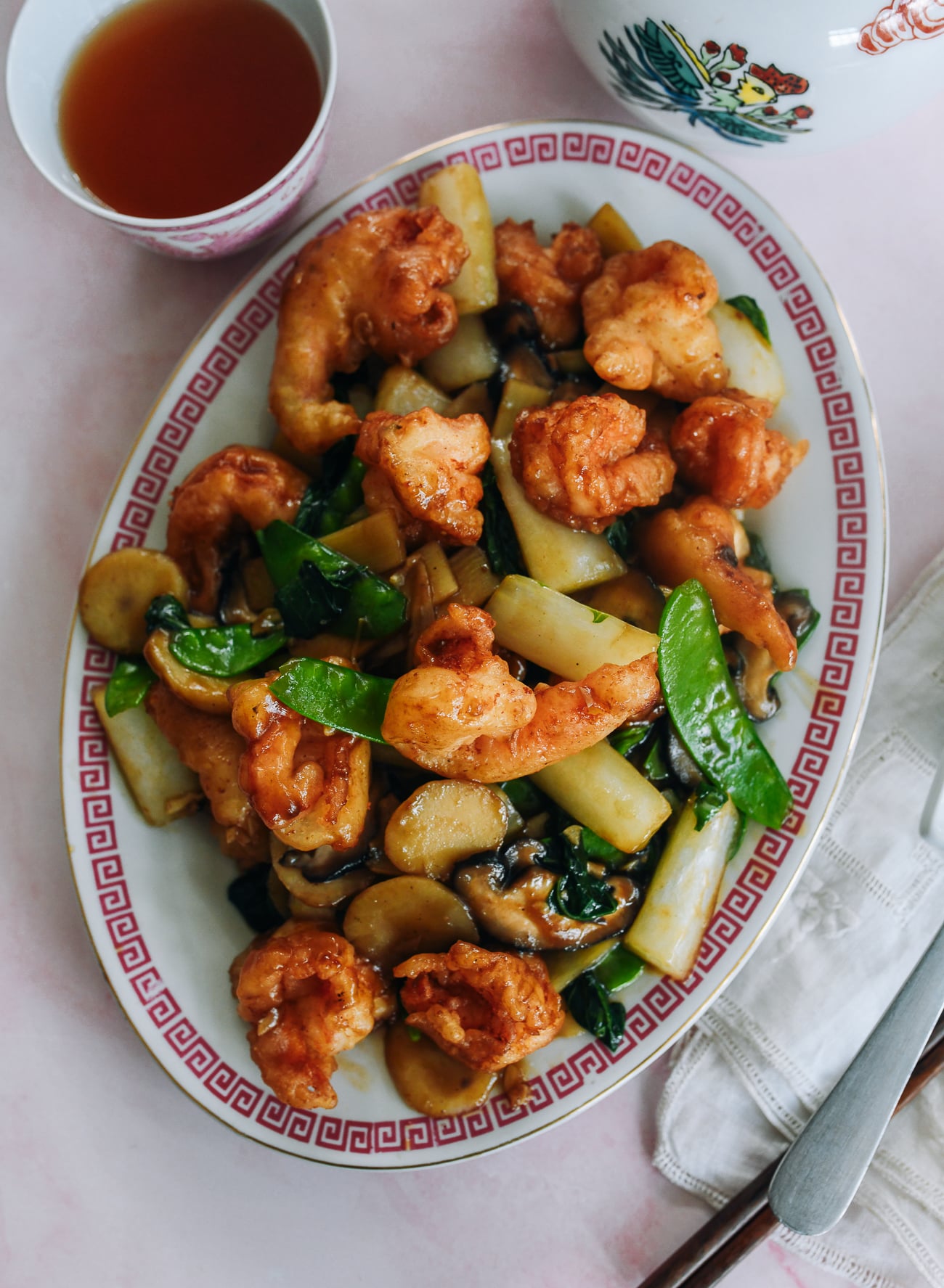 Chow Har Kew (Stir-fried Crispy Shrimp with Vegetables)