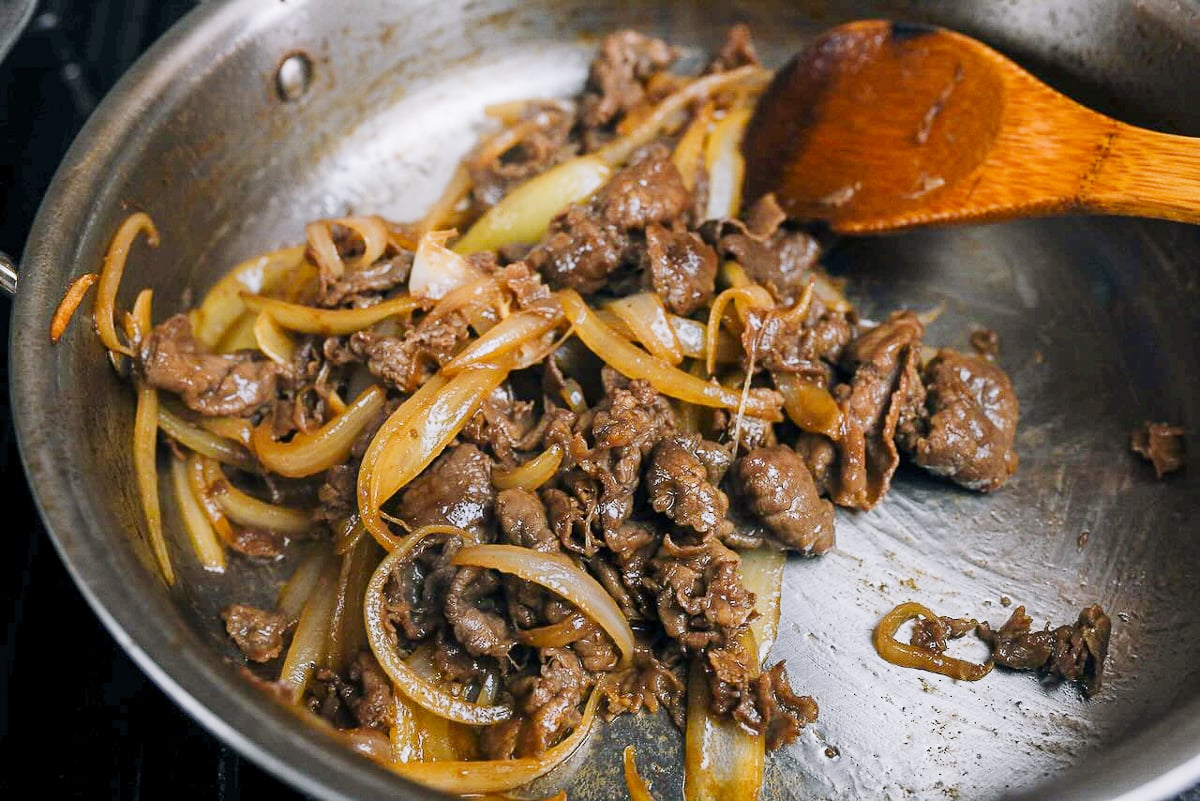 beef and onion mixture for niku udon