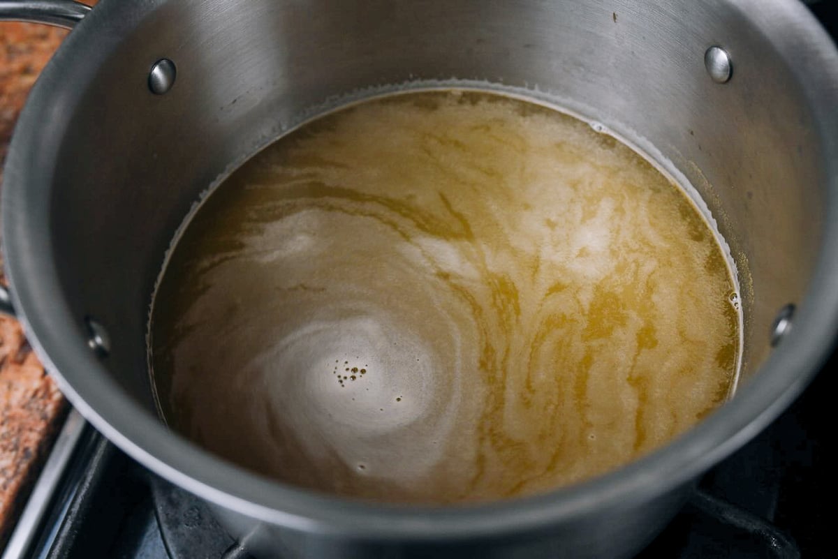 dashi stock in pot